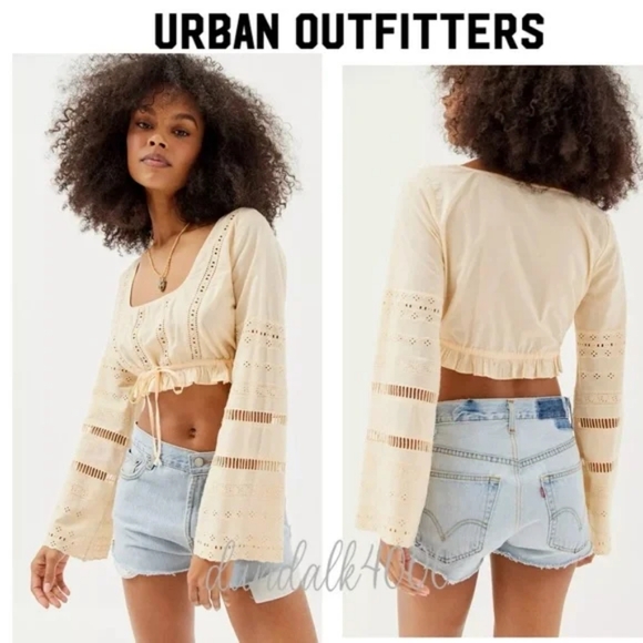 Urban Outfitters NWOT eyelet yellow crop top XL - Picture 2 of 4